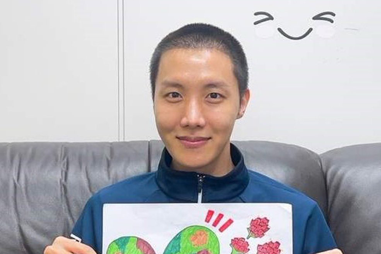 J-Hope Sends His Parents A Sweet Message From The Military In New Photo