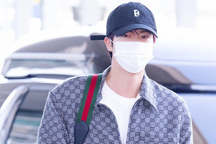 Photos: Jin departing Incheon International Airport 11.17.2024