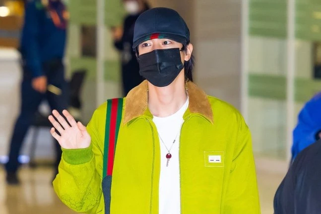 Photos: February 27 - Incheon International Airport Arrival: Jin