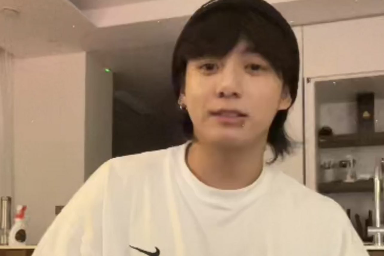 Watch Now: 06.29.2023 Jungkook on Weverse Live!