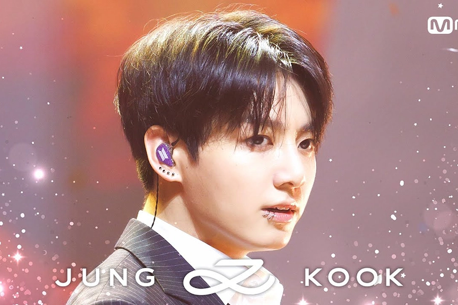 Watch: Jungkook Performs 'Standing Next to You' on M Countdown
