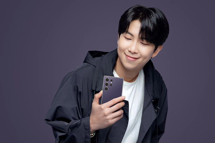 Photos: BTS Members Featured on Samsung Mobile Advertisements