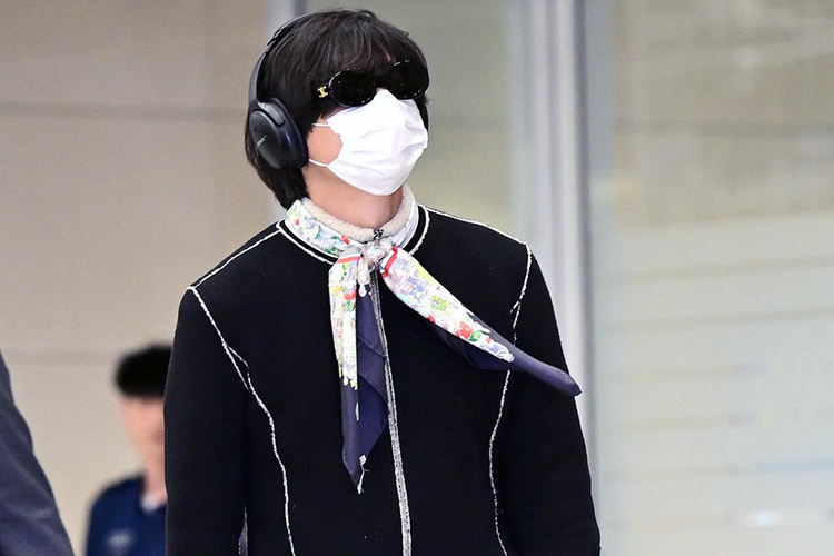 Photos: 05.27.2023 V Arriving at Incheon International Airport