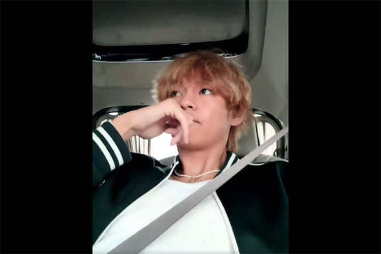 Watch: 07.04.2023 V on Weverse Live!