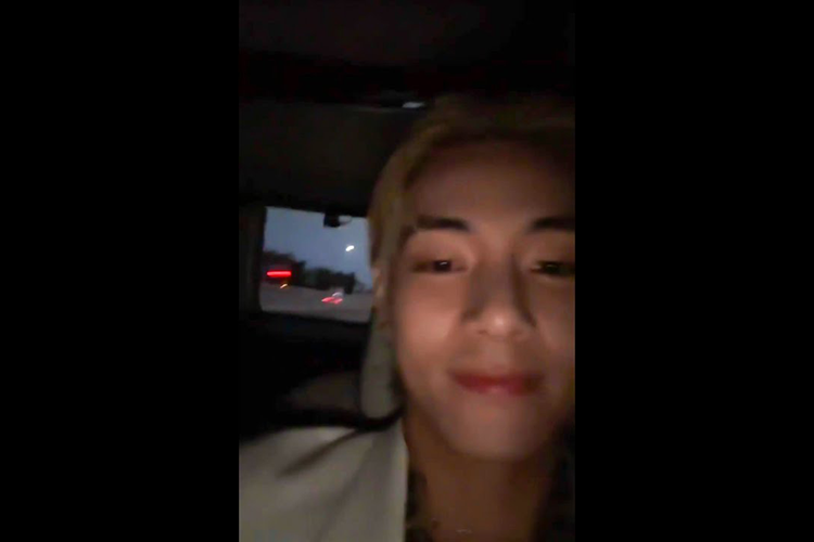 Watch: 09.04.2023 V on Weverse Live!