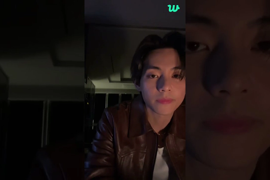 Watch: 10.20.2023 V on Weverse Live!